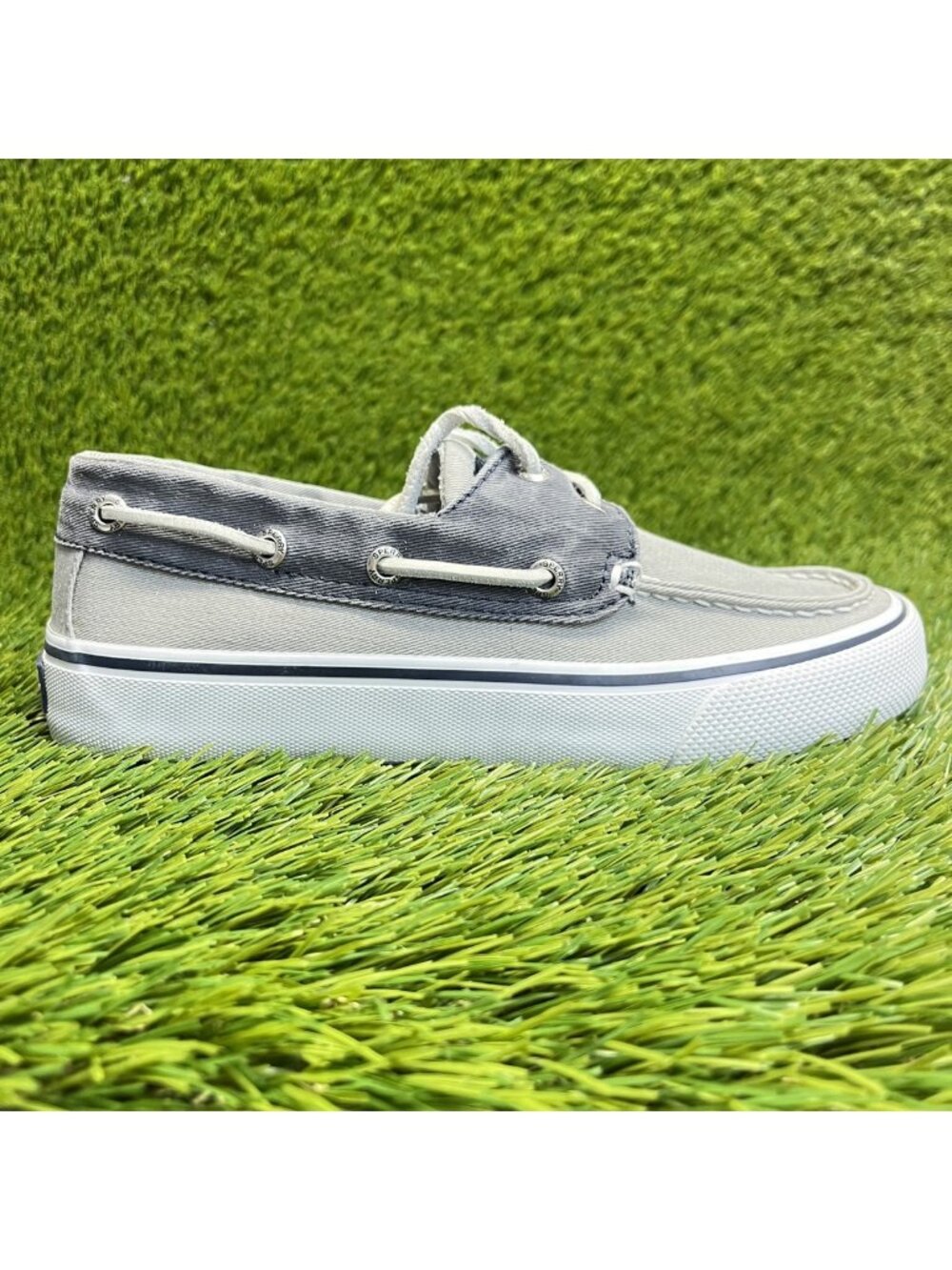 Sperry Bahama II Boys Size 5Y Gray White Athletic Walking Canvas Shoes Sneakers